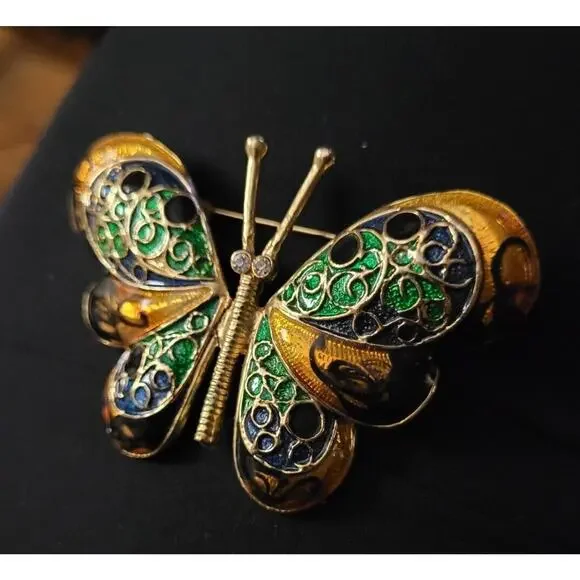 Gorgeous Gold Tone Pierced Butterfly Pin Rhinestones & Enamel Gold Gems - Picture 2 of 7